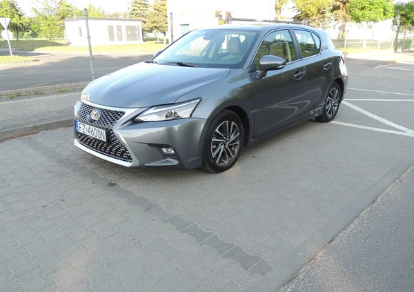 Lexus CT cena 90900 przebieg: 34874, rok produkcji 2020 z Sieradz małe 301